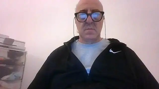 ANONIMO7735 Webcam show