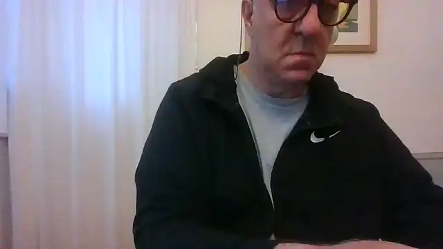 ANONIMO7735 Webcam show