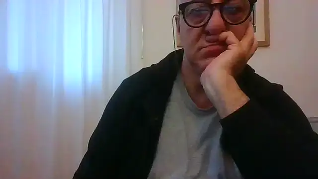ANONIMO7735 Webcam Show