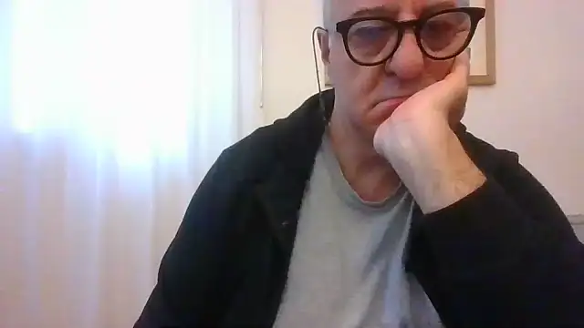 ANONIMO7735's Webcam Show