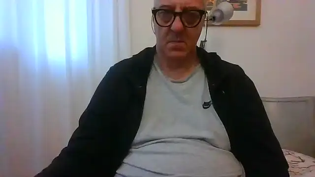 ANONIMO7735's Webcam Show