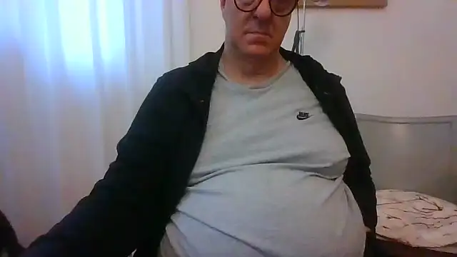 ANONIMO7735 Pertunjukan Webcam