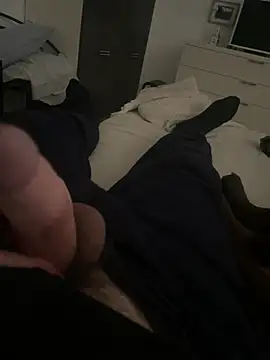 ANONIMO7735 Show in webcam