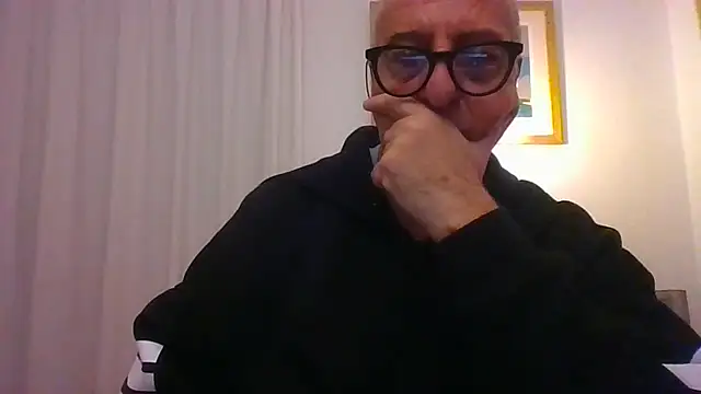 ANONIMO7735 Show Webcam