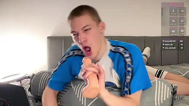 davey_ebash Show Webcam