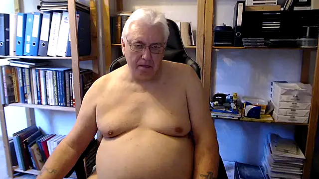 SchwanzhureXXL Webcam Show