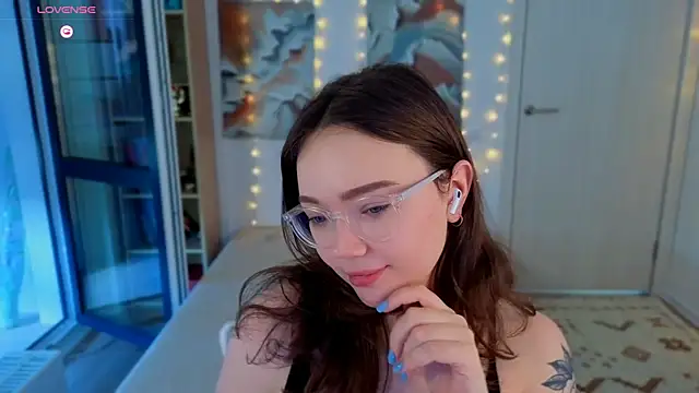 MilenaSaint's Live XXX Chat
