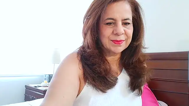 Show de SelenaMILF na webcam