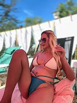 adya-aly live XXX chat