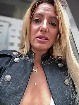 adya-aly Webcam-Show