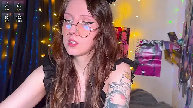ViolettMo0n's Live XXX Chat
