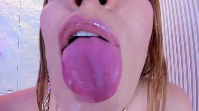 Chat XXX ao vivo de naughty_flower18