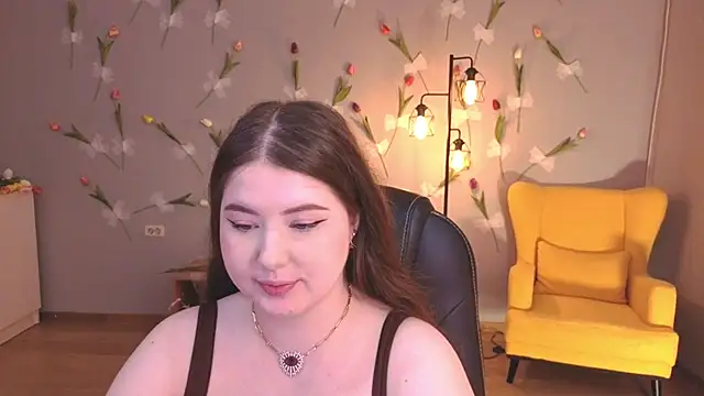 PixelGoddess Adlı Modelin Canlı XXX Sohbeti