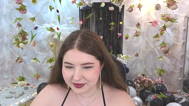 PixelGoddess Adlı Modelin Canlı XXX Sohbeti