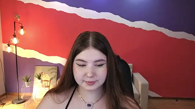 PixelGoddess Adlı Modelin Canlı XXX Sohbeti