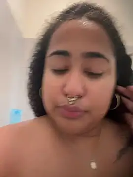honeyb178's Live XXX Chat