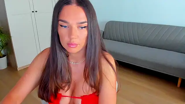 BellaaDona Adlı Modelin Canlı XXX Sohbeti