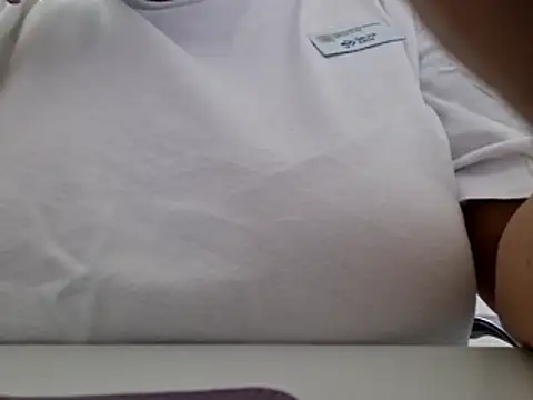 INFINITY110570 Show in webcam