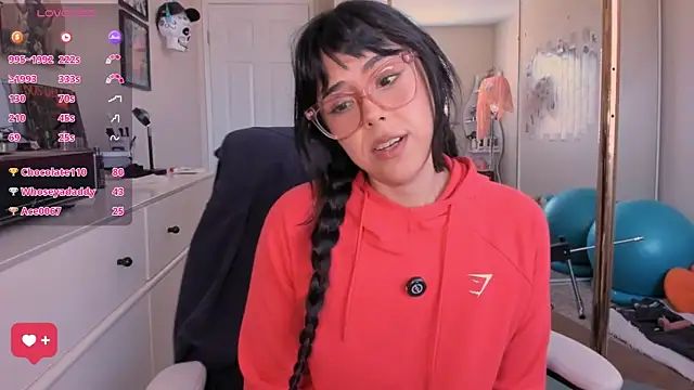 Evie-Luna's Webcam Show