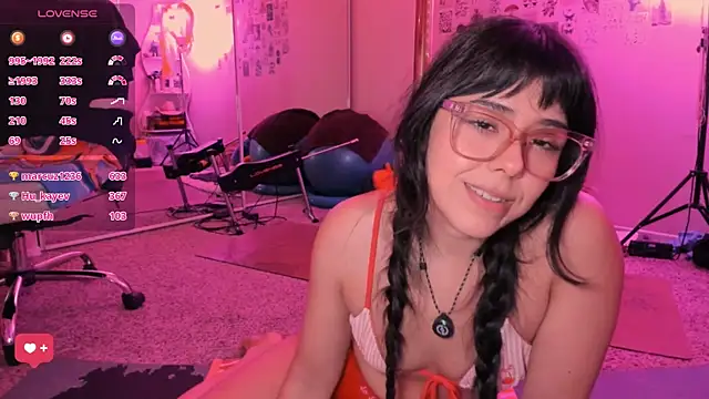 Evie-Luna's Webcam Show