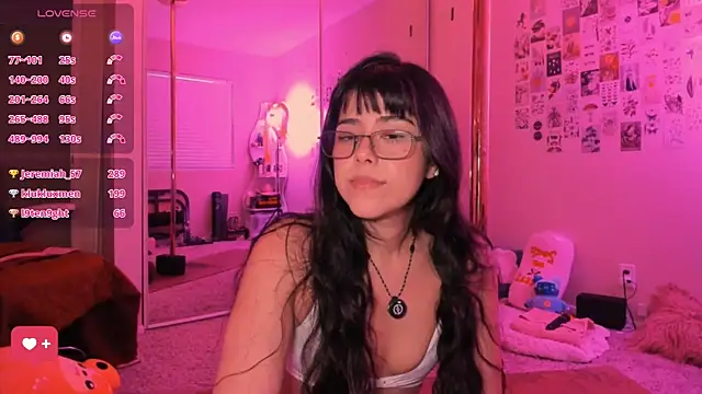 Evie-Luna লাইভ XXX চ্যাট