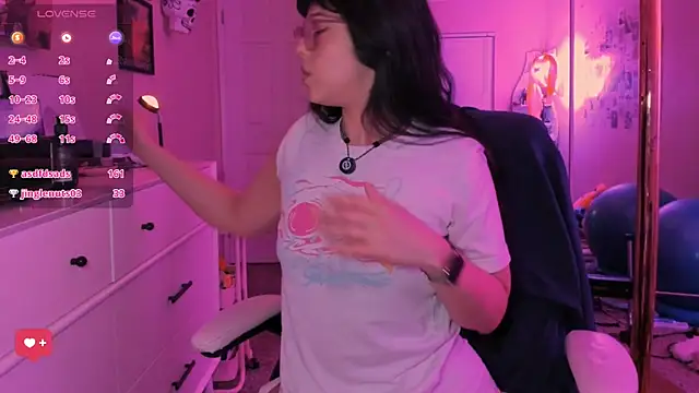 Evie-Luna's Webcam Show
