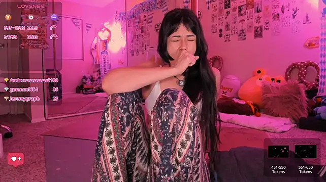 Evie-Luna's Webcam Show