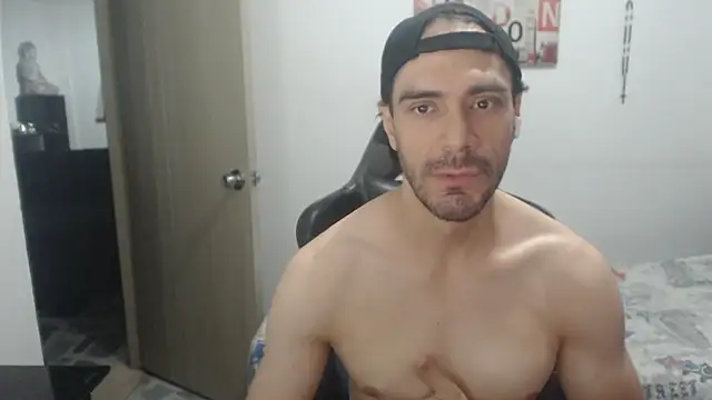 Chatroom XXX en direct de samuelgarcia_