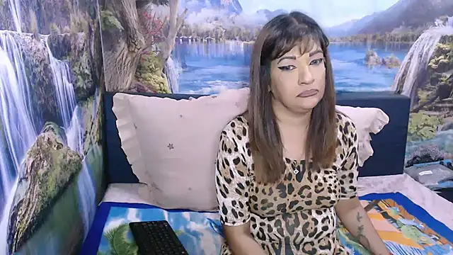 indianaqua's Live XXX Chat