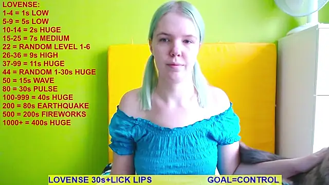 Ultra_Meow's Live XXX Chat