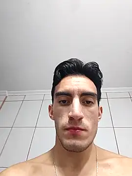 TommyMomentum Adlı Modelin Web Kamerası Şovu