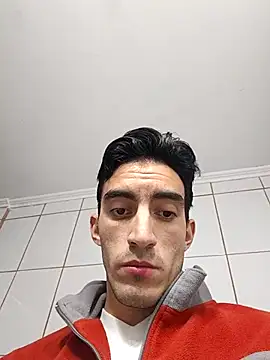 TommyMomentum's Webcam Show