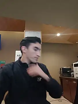 TommyMomentumn Webbikameraesitys
