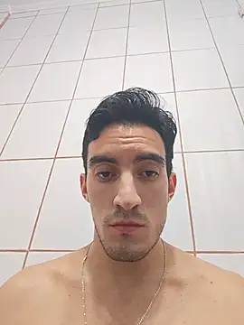 Chat XXX en directo de TommyMomentum