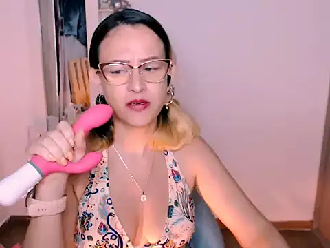 BOREAL_MOON's Live XXX Chat