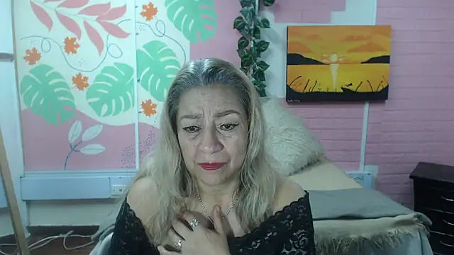 ZAMANTHA Adlı Modelin Canlı XXX Sohbeti