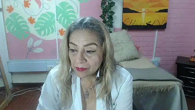 ZAMANTHA: απευθείας συνομιλία ΧΧΧ