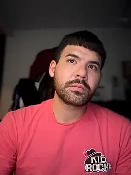 Sexystraightstud: διαδικτυακό σόου στην κάμερα