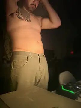 Sexystraightstud's Webcam Show