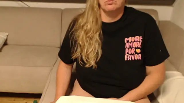 KimMitchelli Webcam-Show