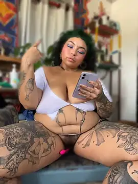 Capitaldoll420 Show in webcam
