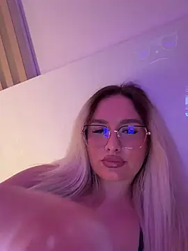 Živá chatovací místnost mollyxxx