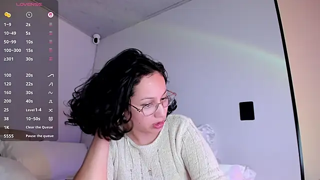 Anyi_1 Adlı Modelin Canlı XXX Sohbeti