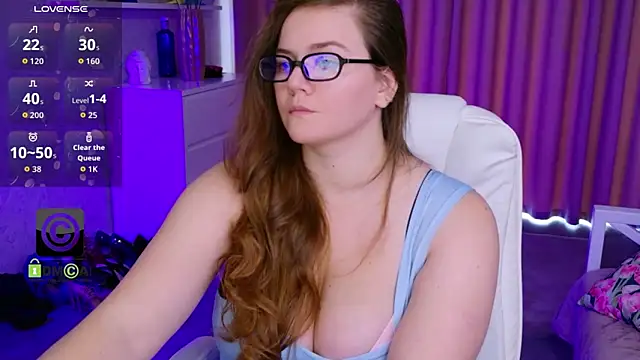 KellyKleine Chat XXX in diretta