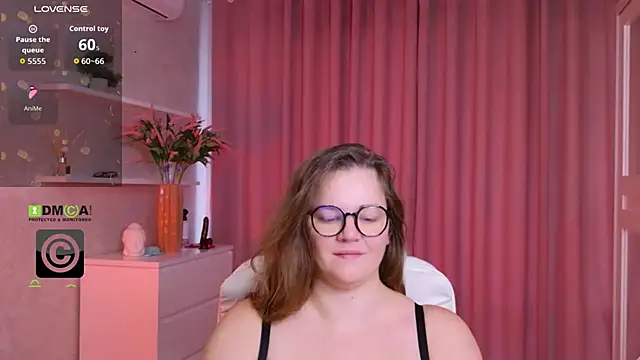 Chat XXX en directo de KellyKleine