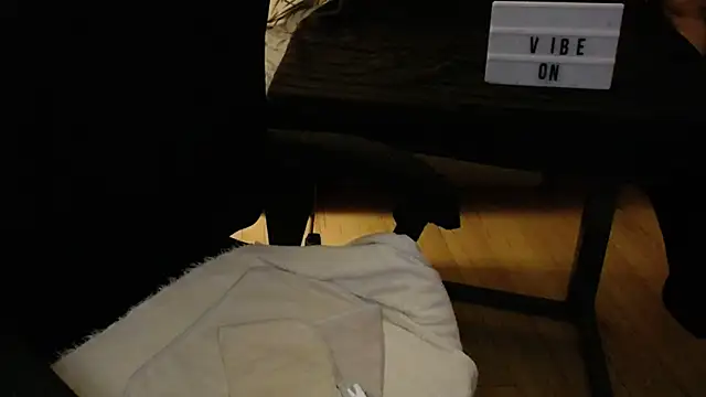 Sala de chat en directo de angecornuXO