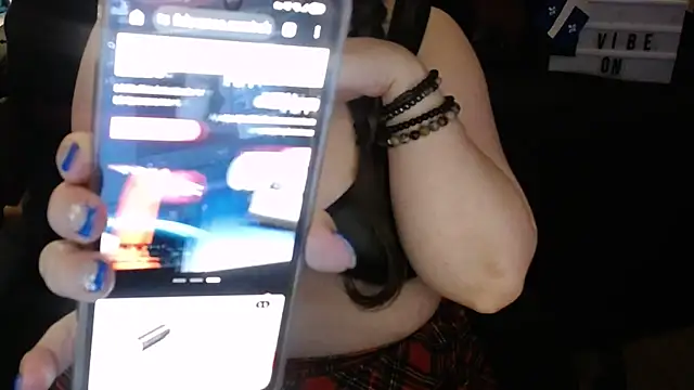 angecornuXO Show in webcam