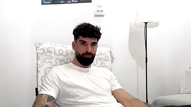 Verycutex's Live XXX Chat