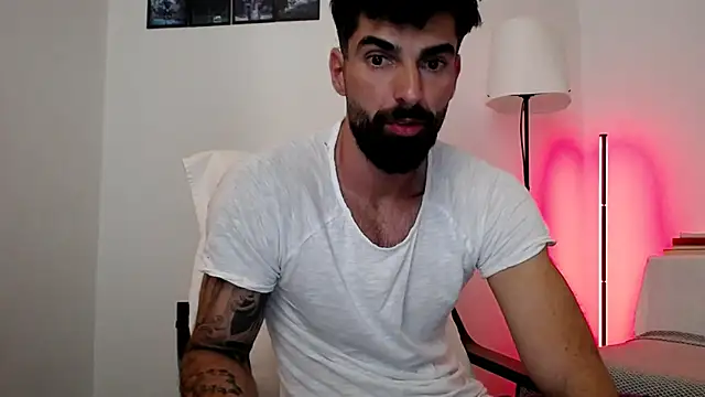 Show modela Verycutex na web-kameri