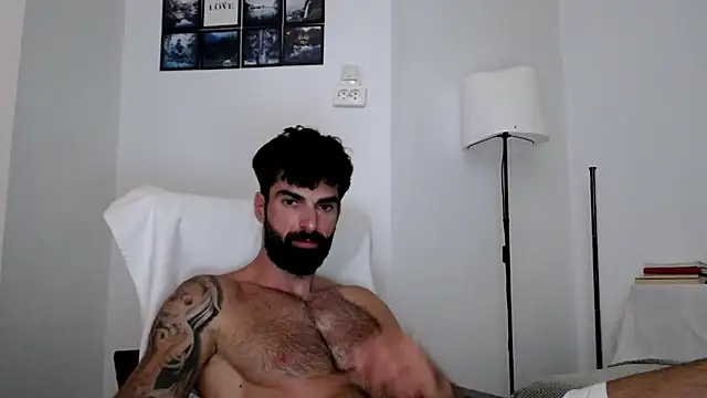 Show modela Verycutex na web-kameri